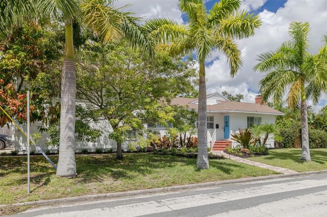 2400 9TH AVENUE N, St Petersburg, FL 33713