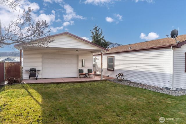 935 Sunrise Drive, Manson, WA 98831