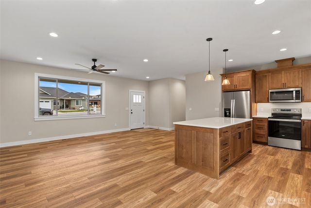 2523 Plateau Drive, East Wenatchee, WA 98802