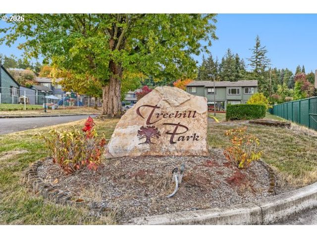 23821 Ne TREEHILL Dr, Wood Village, OR 97060