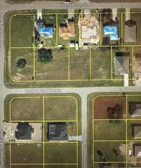 315 NW 25th Pl, Cape Coral, FL 33993