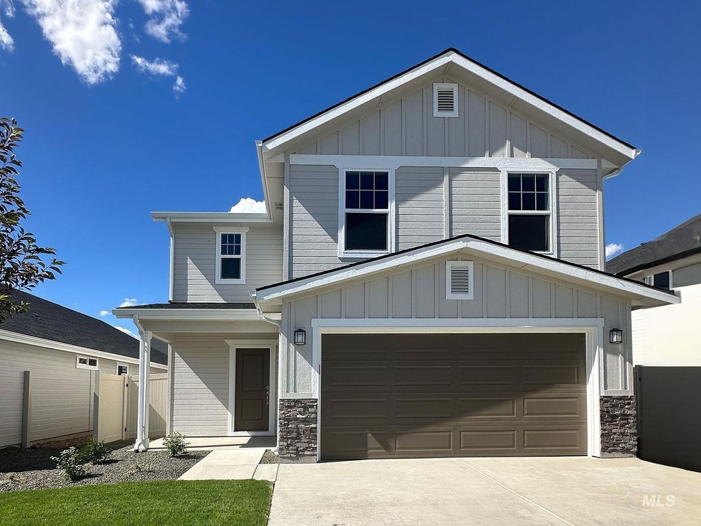 498 S Bobby Way, Kuna, ID 83634