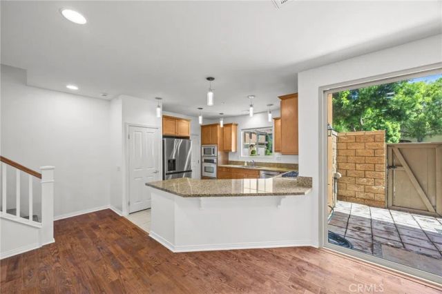 61 Distant Star, Irvine, CA 92618