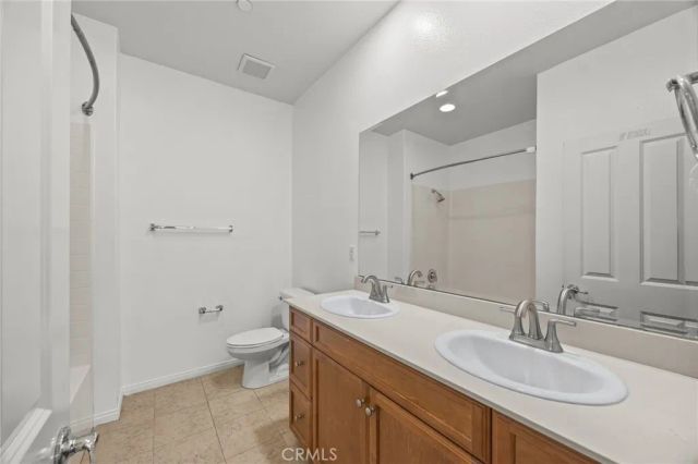 61 Distant Star, Irvine, CA 92618