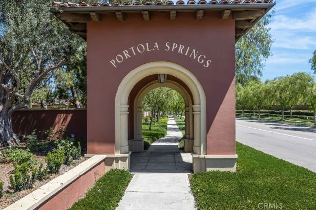 61 Distant Star, Irvine, CA 92618
