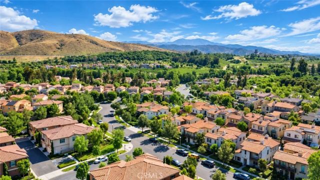 61 Distant Star, Irvine, CA 92618