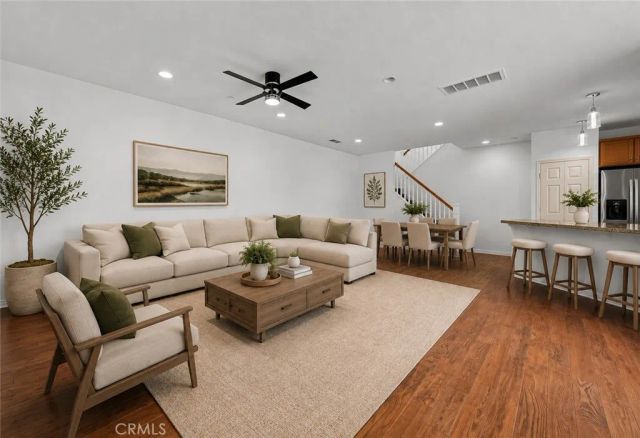 61 Distant Star, Irvine, CA 92618