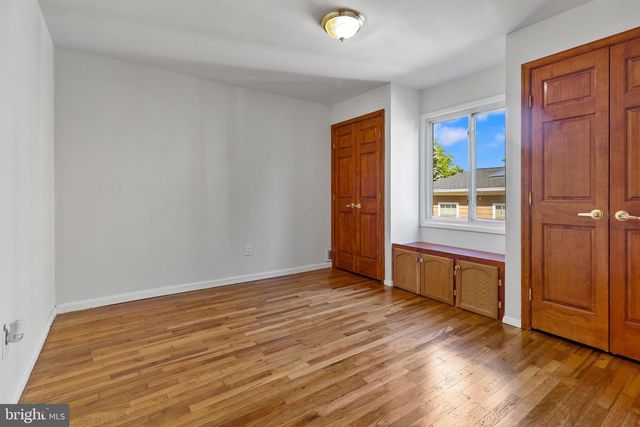 1714 VEIRS MILL RD, Rockville, MD 20851