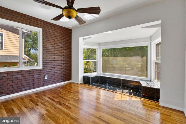 1714 VEIRS MILL RD, Rockville, MD 20851