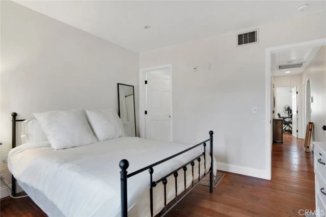 8921 Geyser Avenue, Northridge, CA 91324