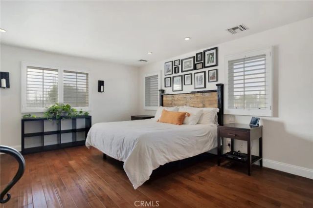 8921 Geyser Avenue, Northridge, CA 91324