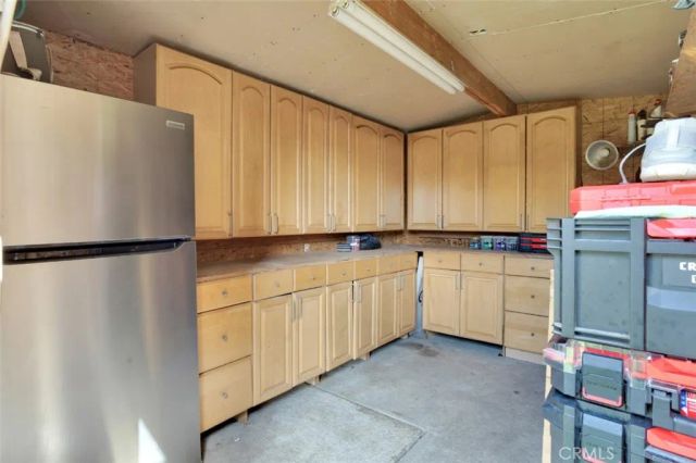 8921 Geyser Avenue, Northridge, CA 91324