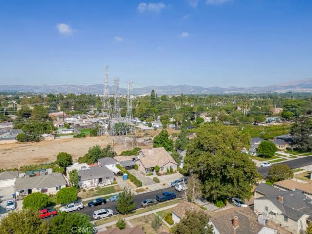 8921 Geyser Avenue, Northridge, CA 91324