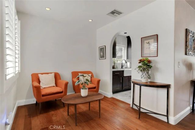 8921 Geyser Avenue, Northridge, CA 91324