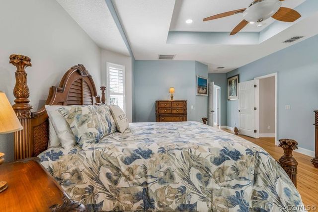 97 Woodfield Circle, Homosassa, FL 34446