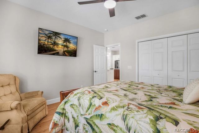 97 Woodfield Circle, Homosassa, FL 34446
