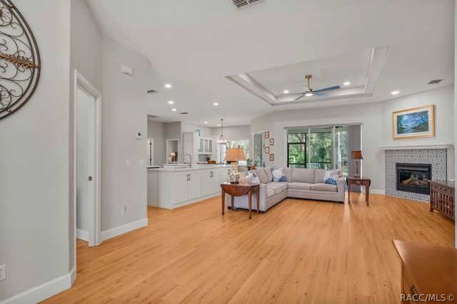 97 Woodfield Circle, Homosassa, FL 34446