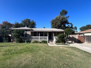 2511 Verna Way, Sacramento, CA 95821