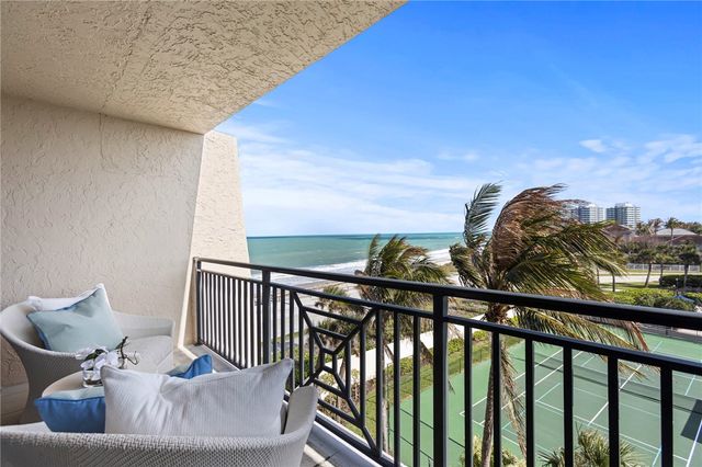 3939 Ocean Drive 502B, Vero Beach, FL 32963