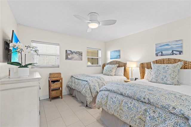 3939 Ocean Drive 502B, Vero Beach, FL 32963