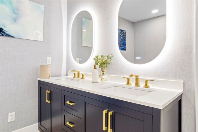 3939 Ocean Drive 502B, Vero Beach, FL 32963