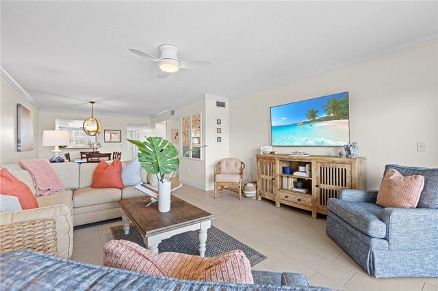 3939 Ocean Drive 502B, Vero Beach, FL 32963