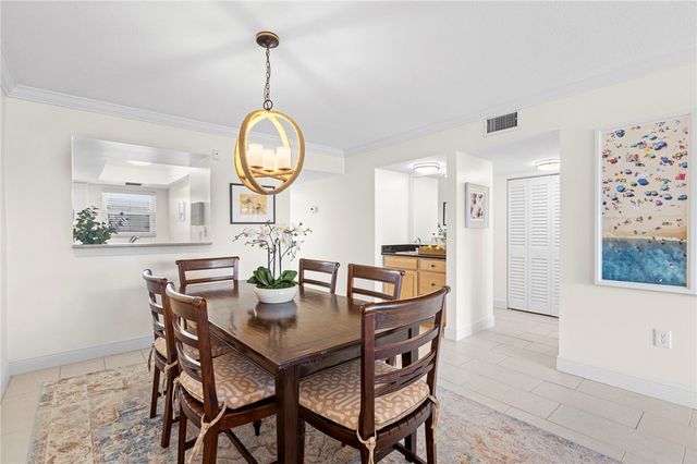 3939 Ocean Drive 502B, Vero Beach, FL 32963