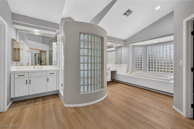 8824 Cortile Drive, Las Vegas, NV 89134