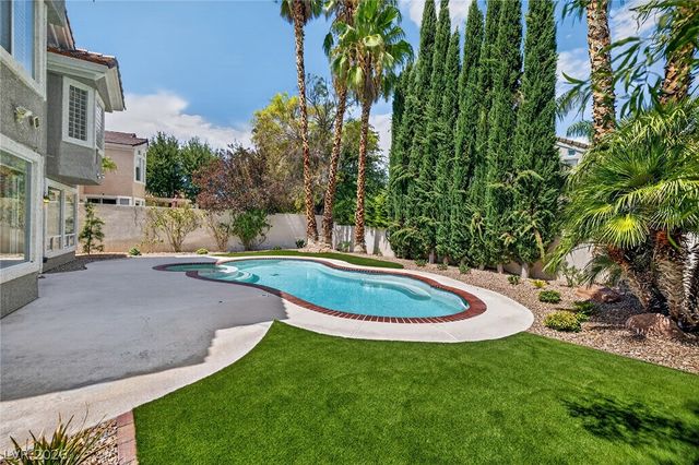 8824 Cortile Drive, Las Vegas, NV 89134