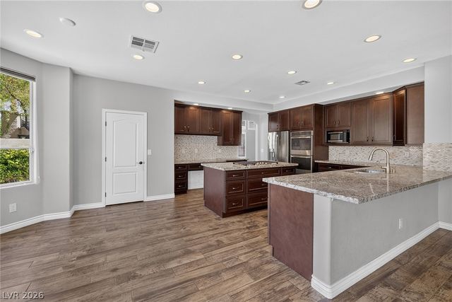 8824 Cortile Drive, Las Vegas, NV 89134