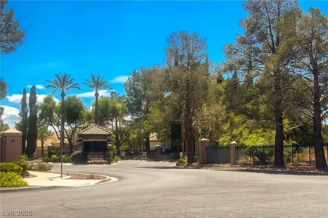 8824 Cortile Drive, Las Vegas, NV 89134
