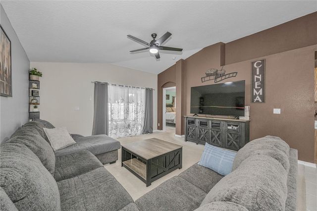 7601 MERCHANTVILLE CIRCLE, Zephyrhills, FL 33540