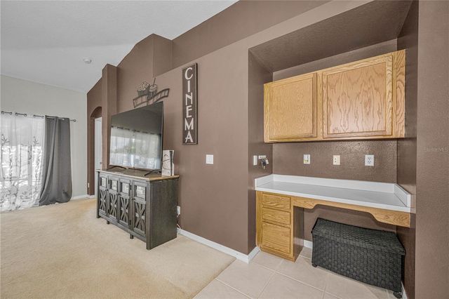 7601 MERCHANTVILLE CIRCLE, Zephyrhills, FL 33540