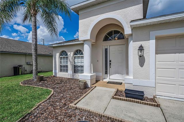 7601 MERCHANTVILLE CIRCLE, Zephyrhills, FL 33540