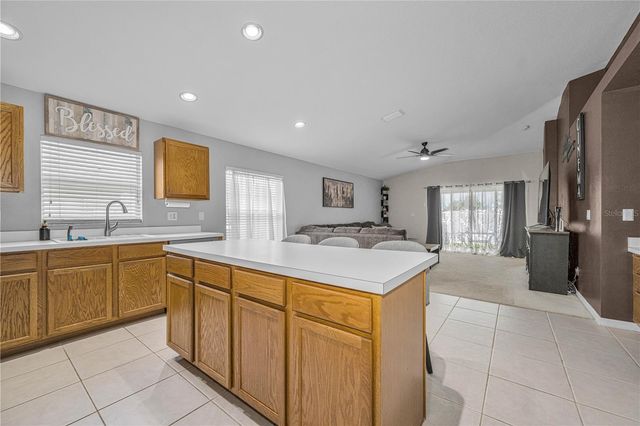 7601 MERCHANTVILLE CIRCLE, Zephyrhills, FL 33540