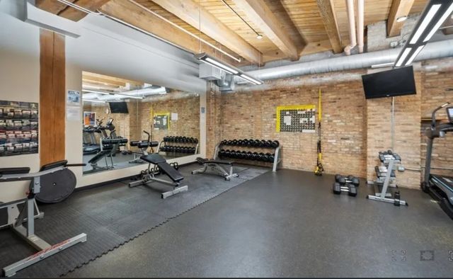 1040 W ADAMS Street 239, Chicago, IL 60607