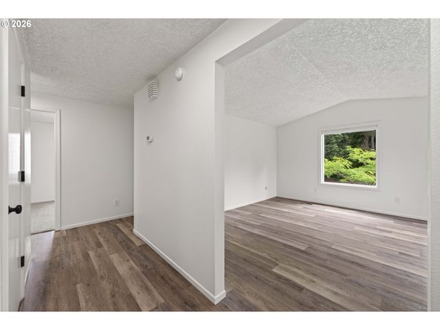 1424 Ne 102ND Ave, Vancouver, WA 98664