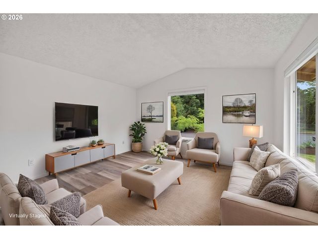 1424 Ne 102ND Ave, Vancouver, WA 98664