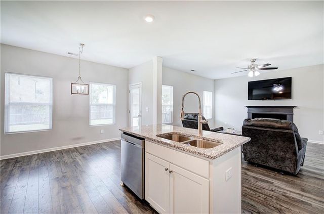 25 Belfield Court, Adairsville, GA 30103