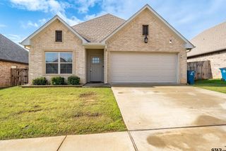 826 Lindsey Ln, Whitehouse, TX 75791
