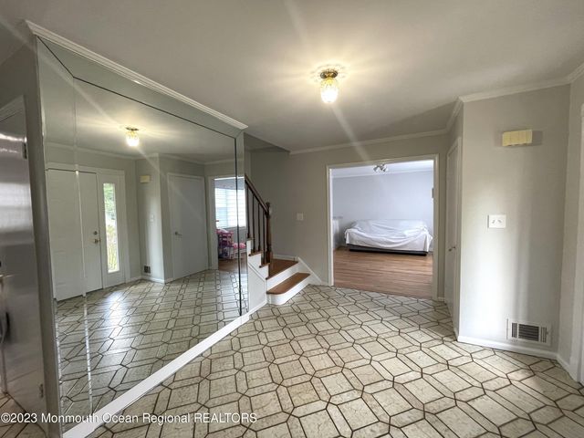 87 Cooper Avenue, West Long Branch, NJ 07764