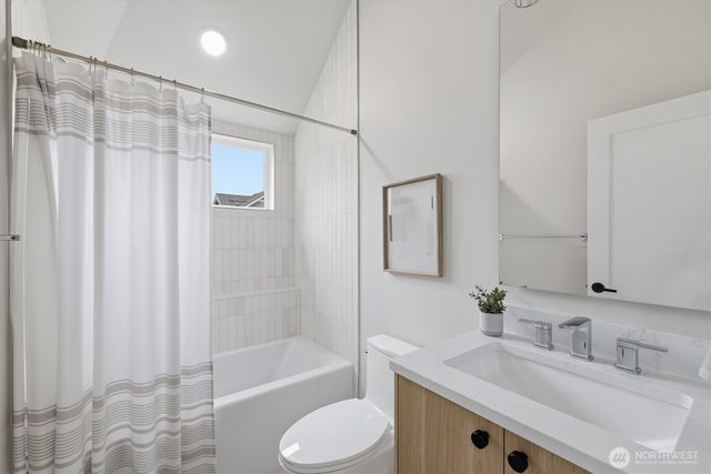 1409 29th Avenue, Seattle, WA 98122