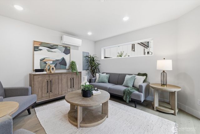 1409 29th Avenue, Seattle, WA 98122