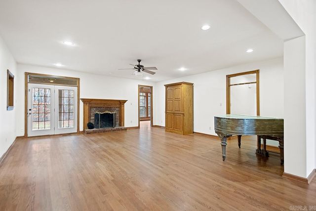 3006 Hot Springs Highway, Benton, AR 72019