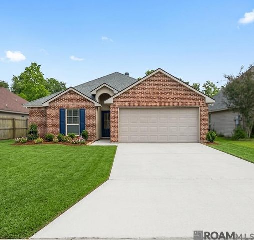 11561 Mary Lee Dr, Denham Springs, LA 70726