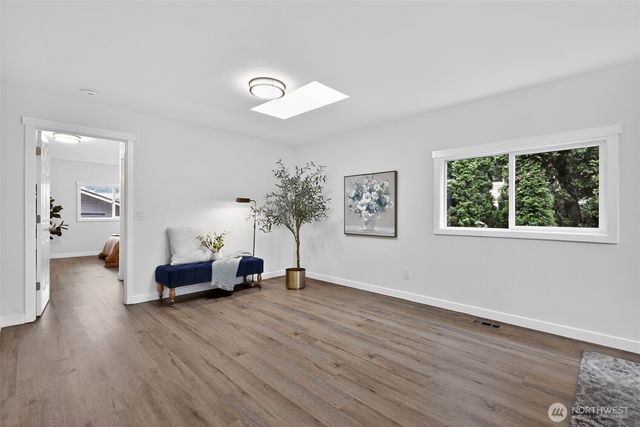 8742 3rd Avenue NW, Seattle, WA 98117
