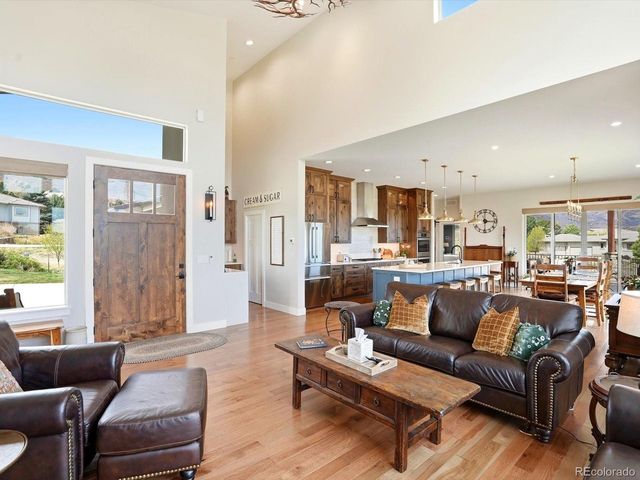10929 Elk Horn Run, Littleton, CO 80125
