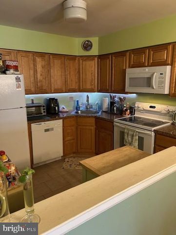 20 KENT PL, Sewell, NJ 08080