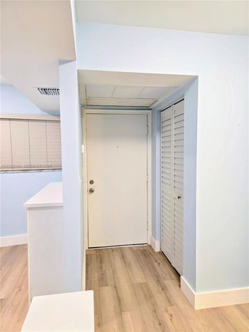 3605 S Ocean Boulevard 210, South Palm Beach, FL 33480