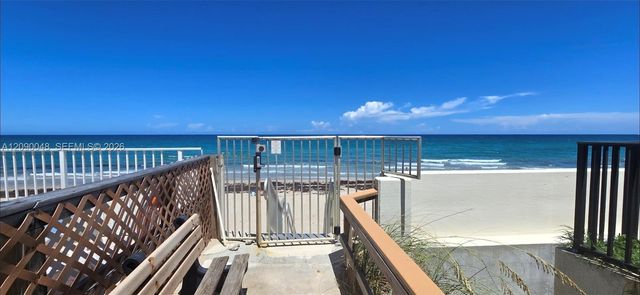 3605 S Ocean Boulevard 210, South Palm Beach, FL 33480